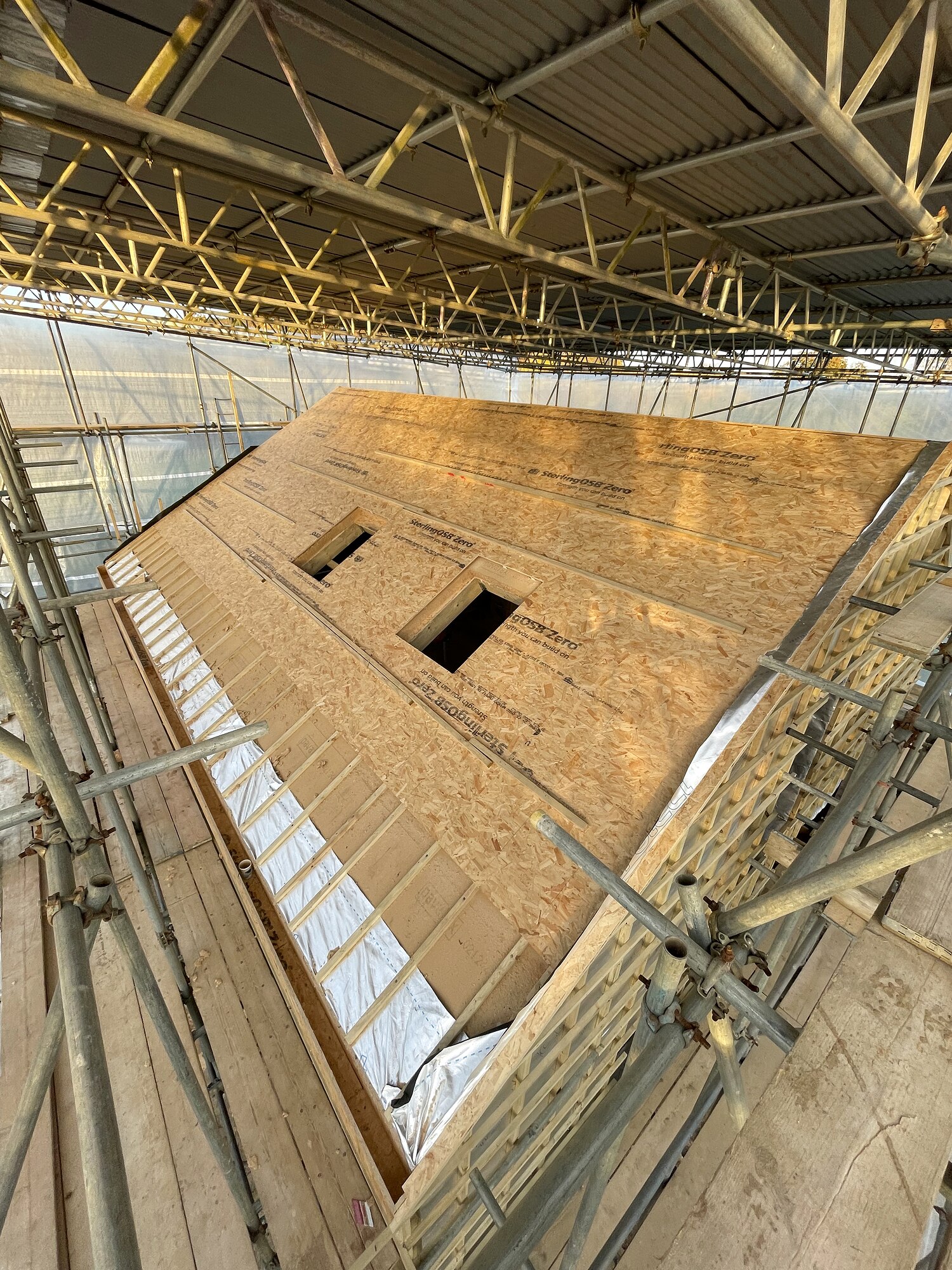 Roof OSB sheathing and frame, Fieldview